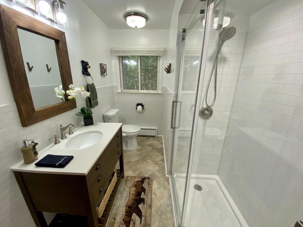 Escape To A 3-Bedroom Cabin In Lower Catskills Woodridge エクステリア 写真